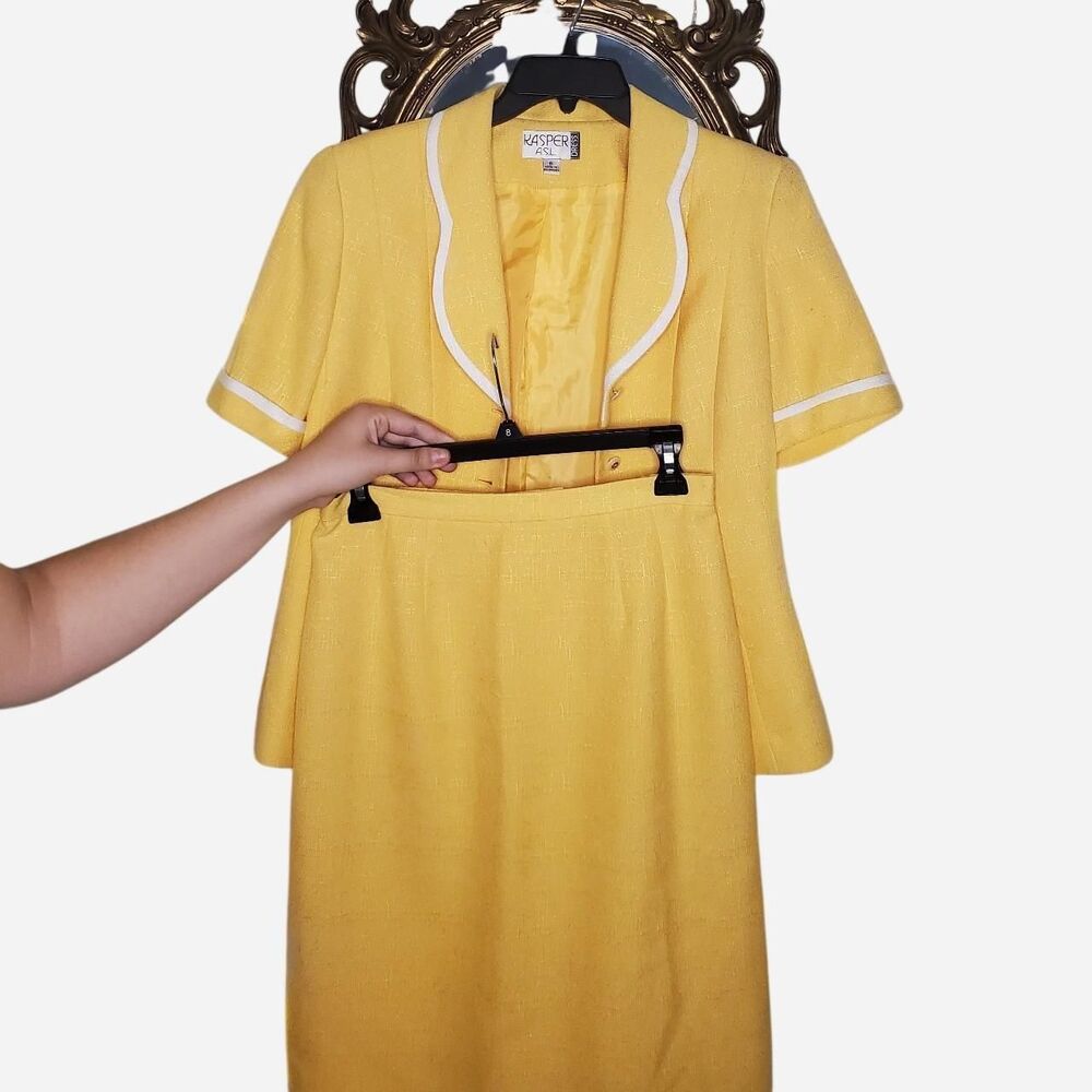 Kasper Women's Yellow Matching Suit